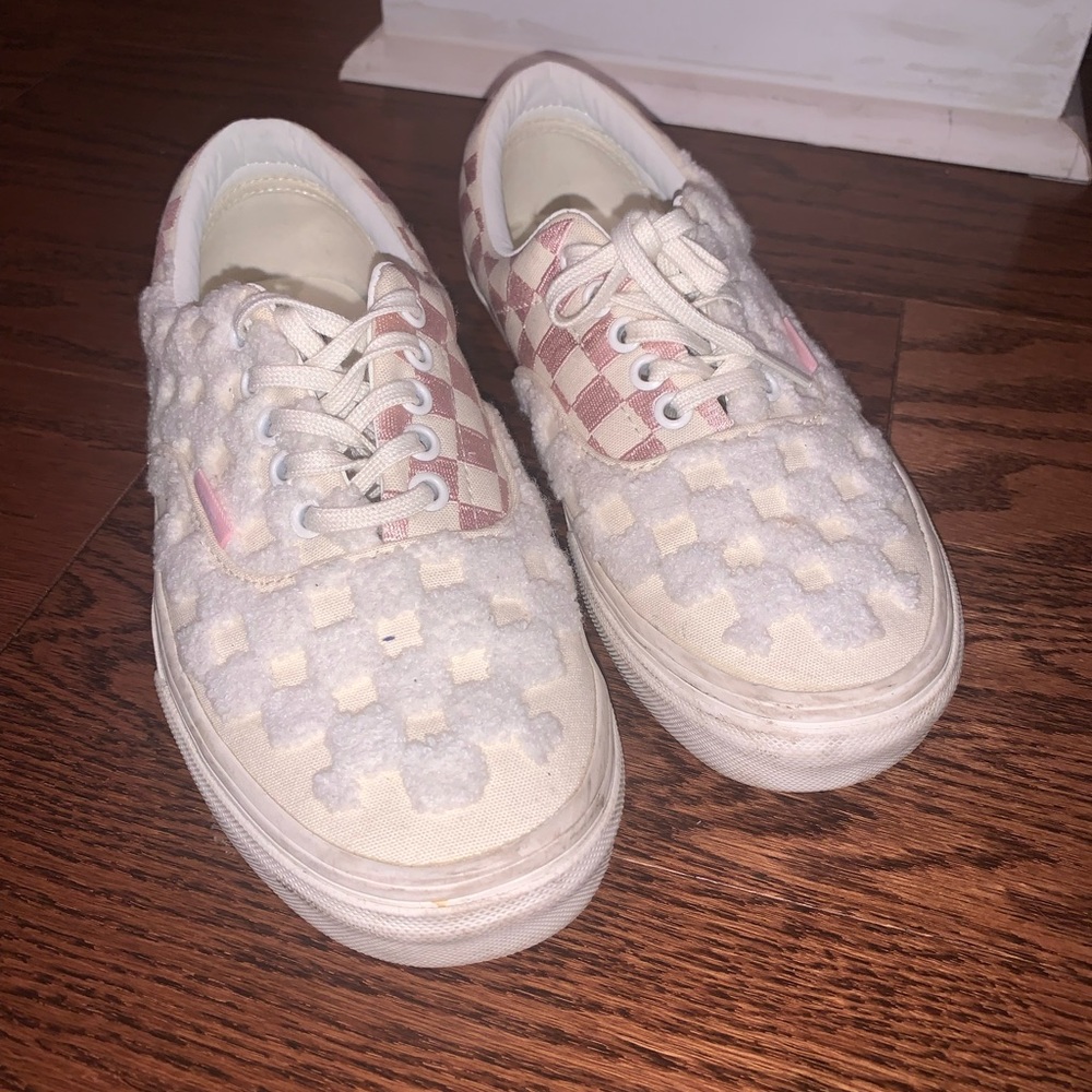Pink and cream check VANS!
